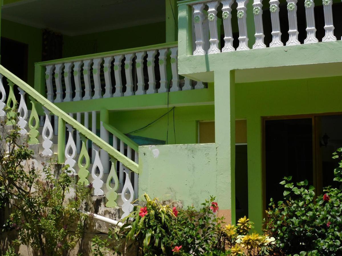 ホテル Casa De Huespedes Yoli By Rotamundos Playa Chachalacas エクステリア 写真
