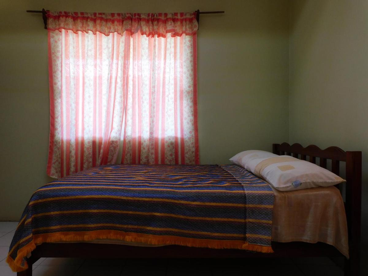 ホテル Casa De Huespedes Yoli By Rotamundos Playa Chachalacas エクステリア 写真