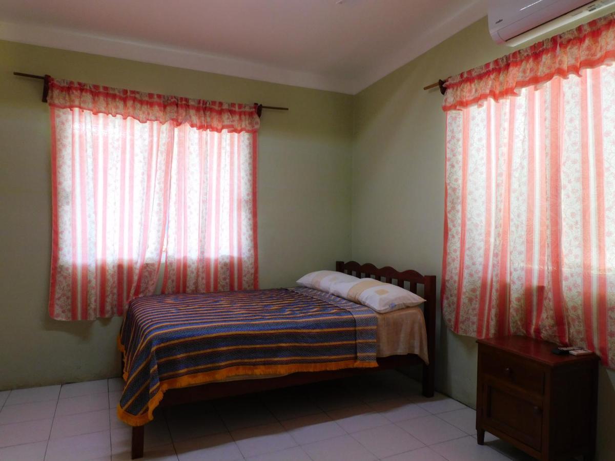 ホテル Casa De Huespedes Yoli By Rotamundos Playa Chachalacas エクステリア 写真